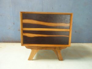 Custom Furniture Indonesia - Comet Zigzag Door