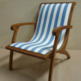Lazy Chair With Stripe Canvas